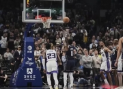 B体育体育官网app-独行侠火力全开，骑士遭遇惨败