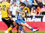 B体育体育app下载地址-包含布莱顿中场球员受伤，球队备战受挑战的词条