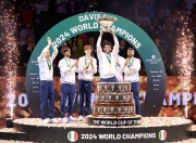 B体育体育亚洲官网-意大利组合抢夺游泳混合双人赛银牌