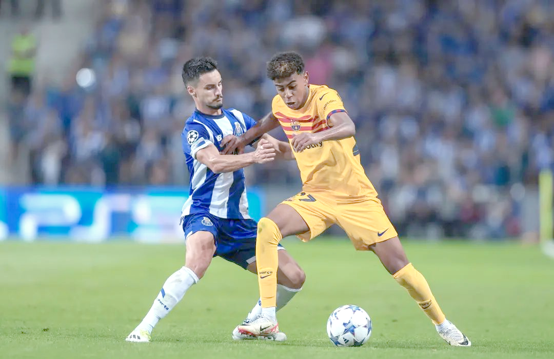 巴萨胜格拉纳达,保持联赛不败 巴萨胜格拉纳达,保持联赛不败