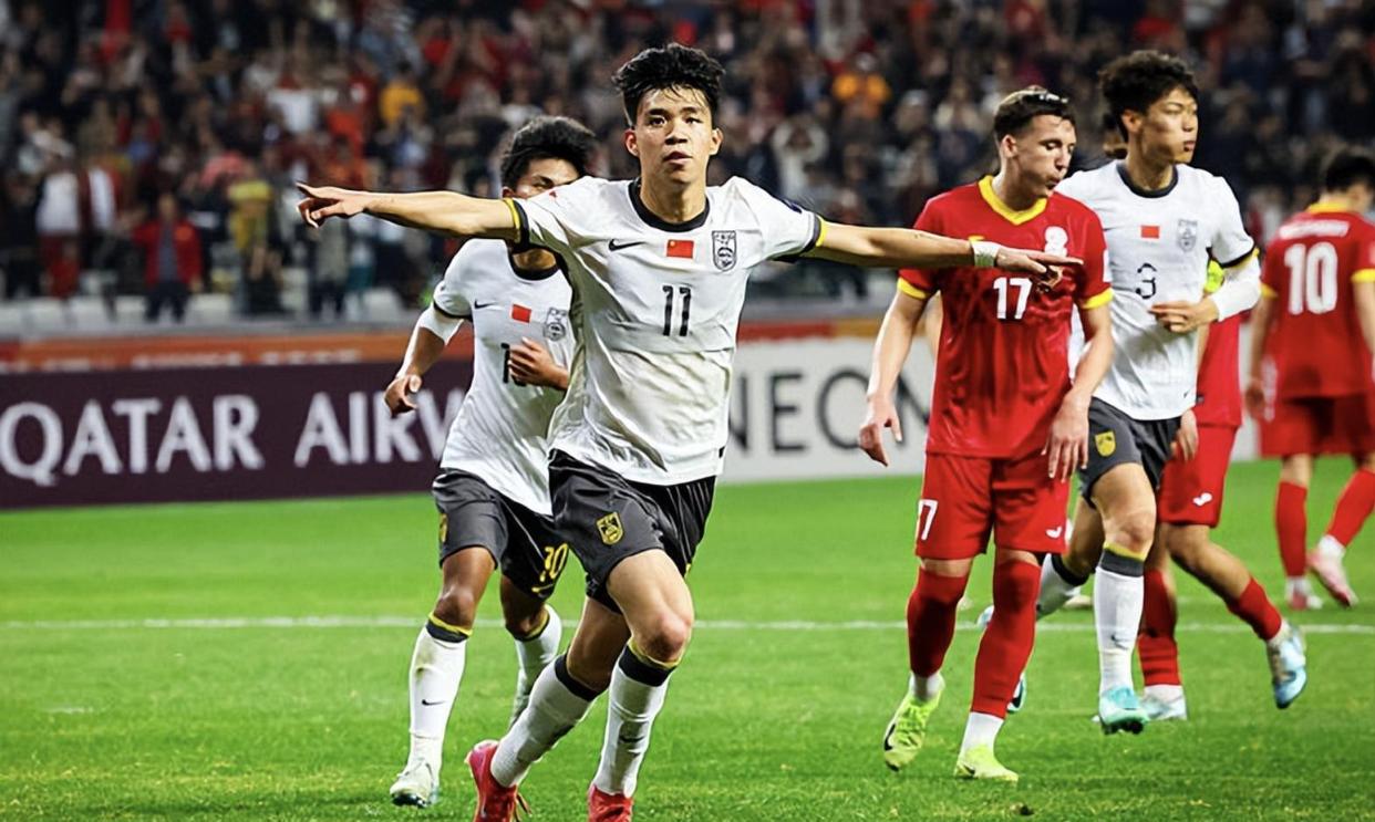 包含韩国队在亚洲杯上表现抢眼,赢得球迷热捧的词条 包含韩国队在亚洲杯上表现抢眼,赢得球迷热捧的词条