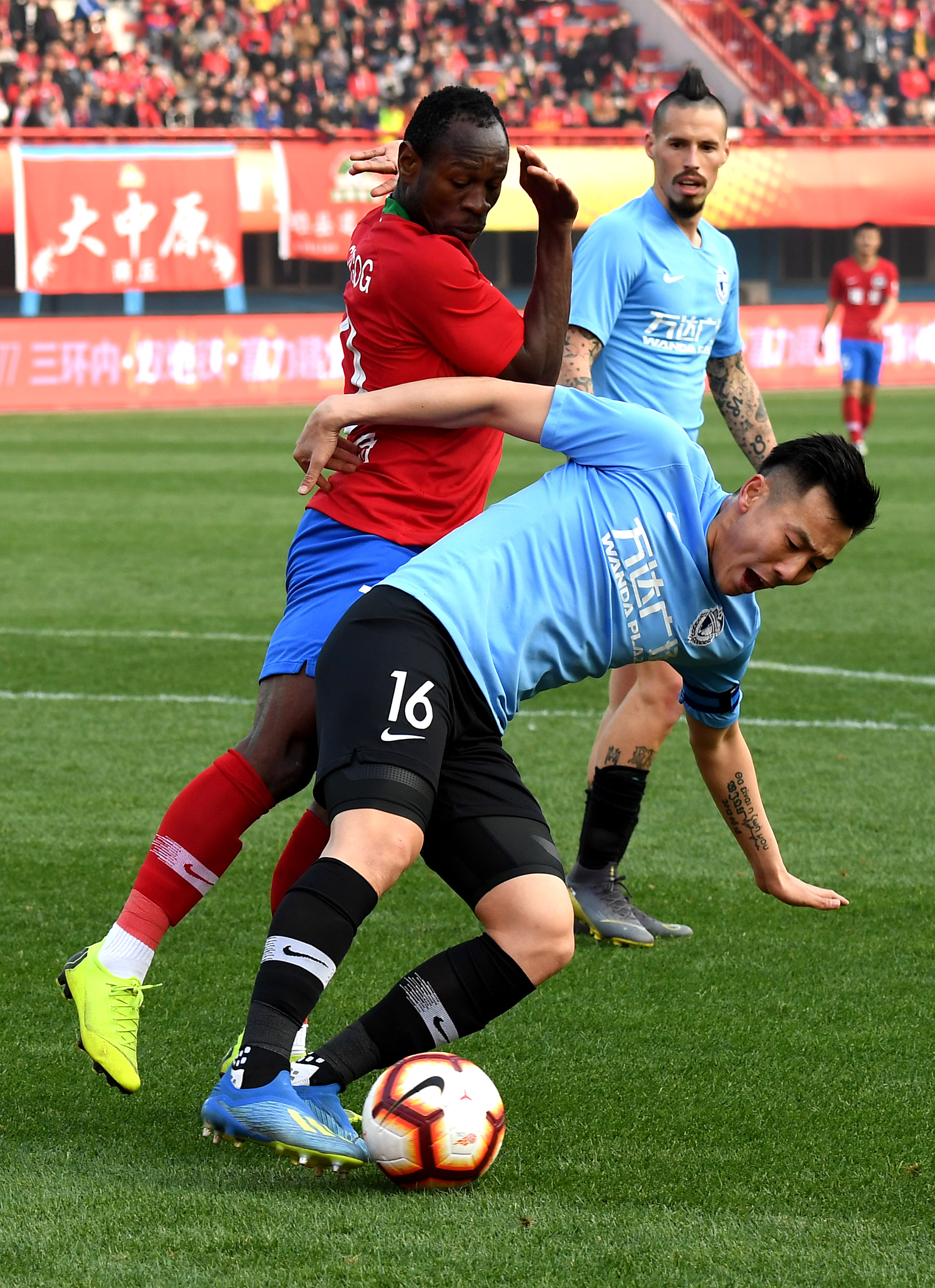 大连一方战平河南建业,积分排名保持稳定的简单介绍 大连一方战平河南建业,积分排名保持稳定的简单介绍