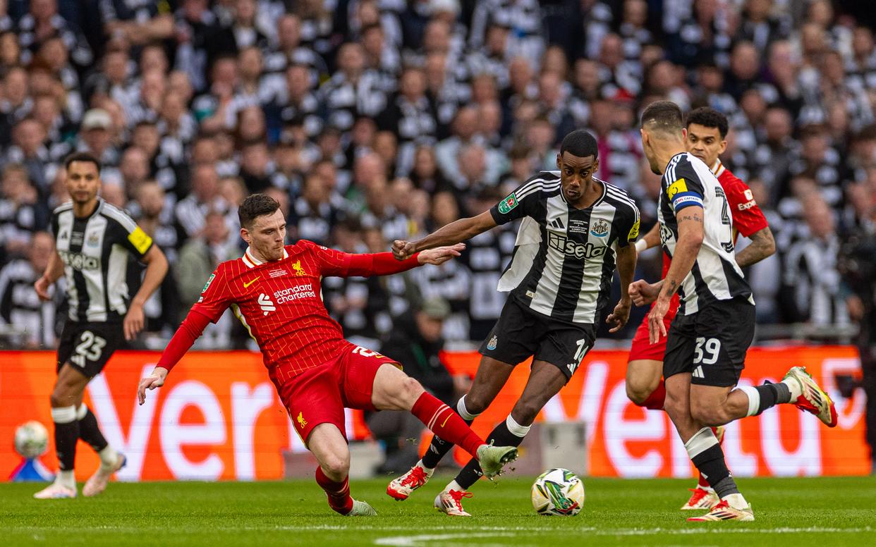 纽卡斯尔联队在比赛中逆转战胜对手 纽卡斯尔联队在比赛中逆转战胜对手