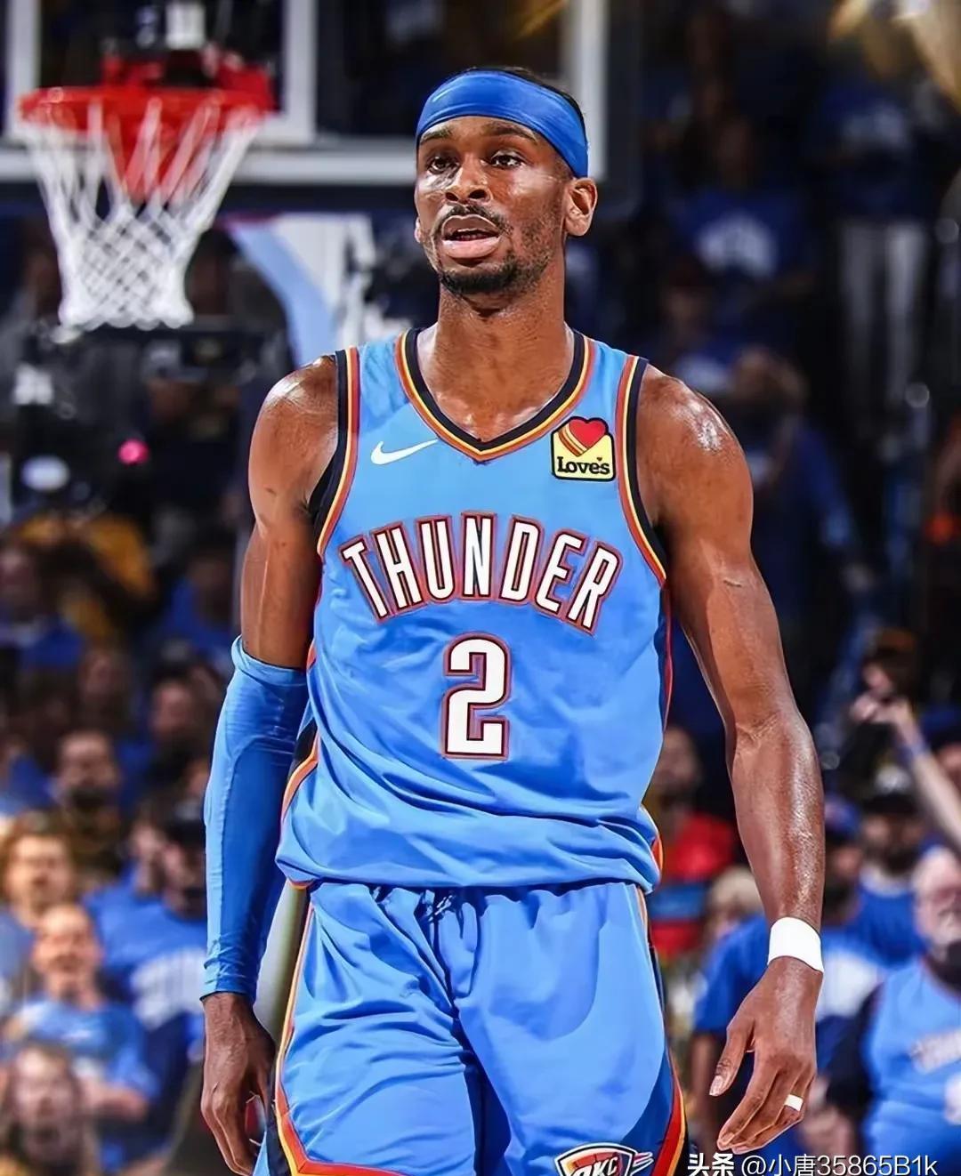 斯特温尼奇队在比赛中表现出色,获得关键胜利 斯特温尼奇队在比赛中表现出色,获得关键胜利