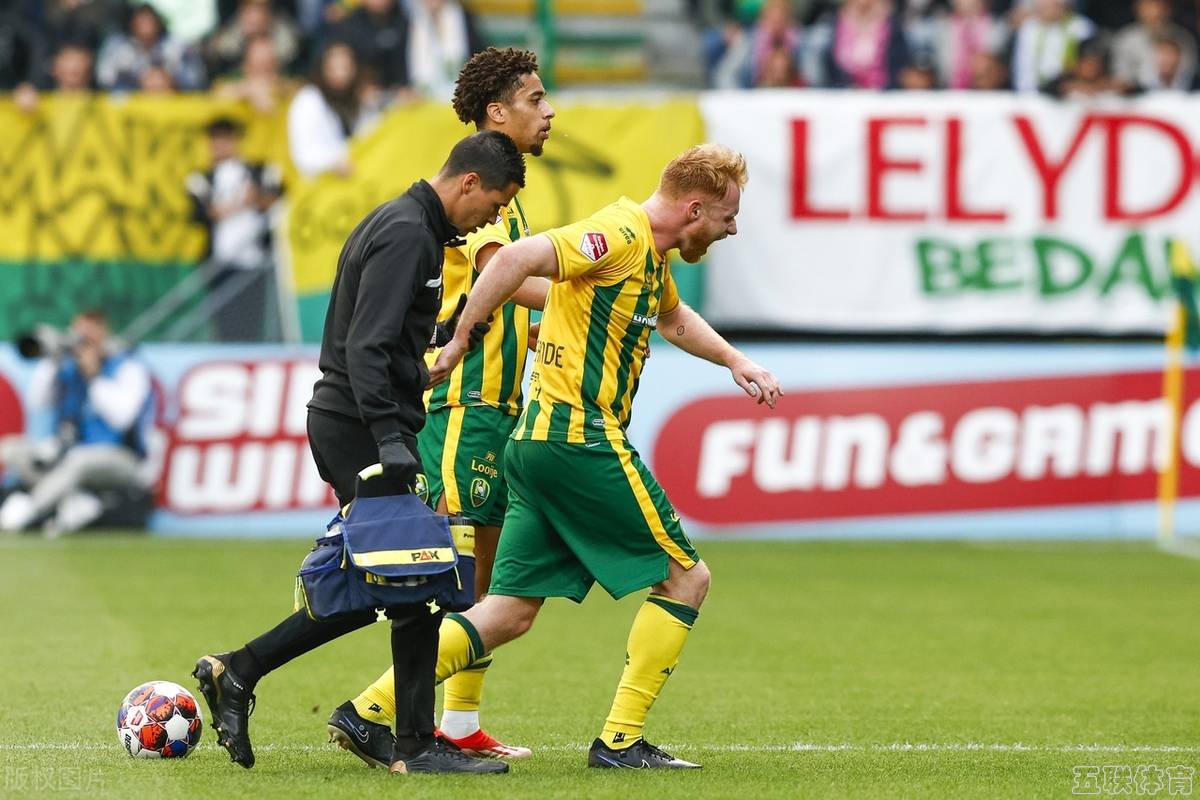 布莱顿主场负于谢菲联,陷入降级危机 布莱顿主场负于谢菲联,陷入降级危机