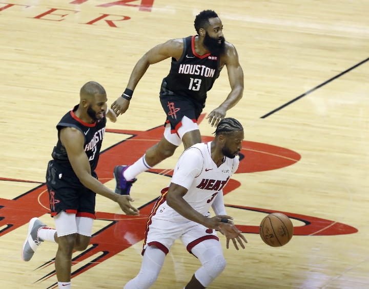 国王被热火逆转,遭遇两连败的简单介绍 国王被热火逆转,遭遇两连败的简单介绍