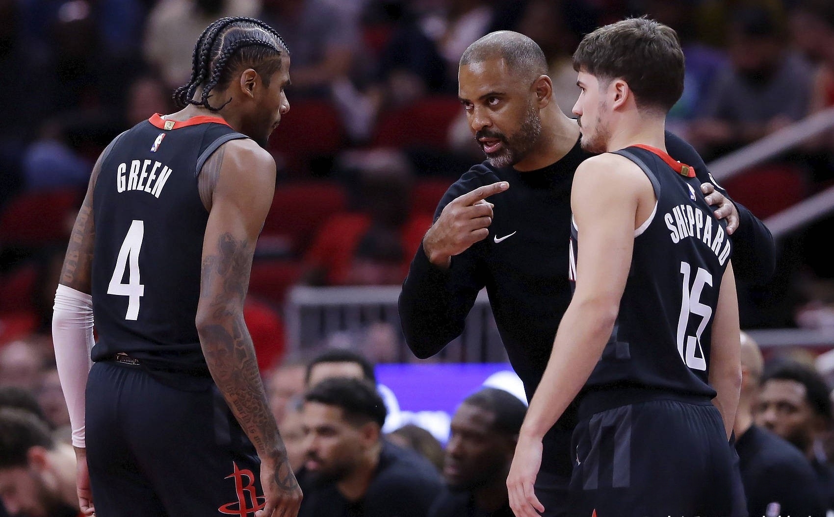 卫冕冠军狂胜:热火大胜灰熊的简单介绍 卫冕冠军狂胜:热火大胜灰熊的简单介绍