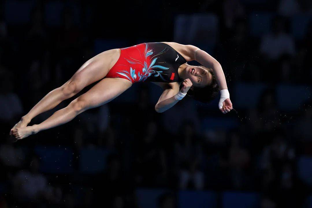 叙利亚跳水选手在新项目中获得亚军