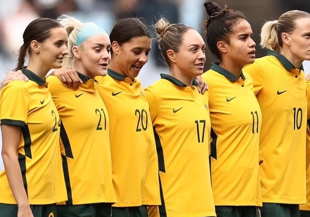 澳大利亚女足全队合作出色，获得胜利